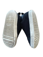 Load image into Gallery viewer, Stonz Shoes - 7T
