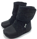 Load image into Gallery viewer, Nooks - Midnight Felted Wool Booties
