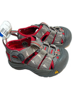 Load image into Gallery viewer, Keen Sandals - 4
