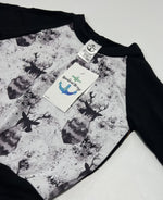 Load image into Gallery viewer, Nautical Nerys NWT Crewneck Sweater - 6-12M
