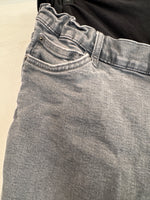 Load image into Gallery viewer, Gap Jeans - 34
