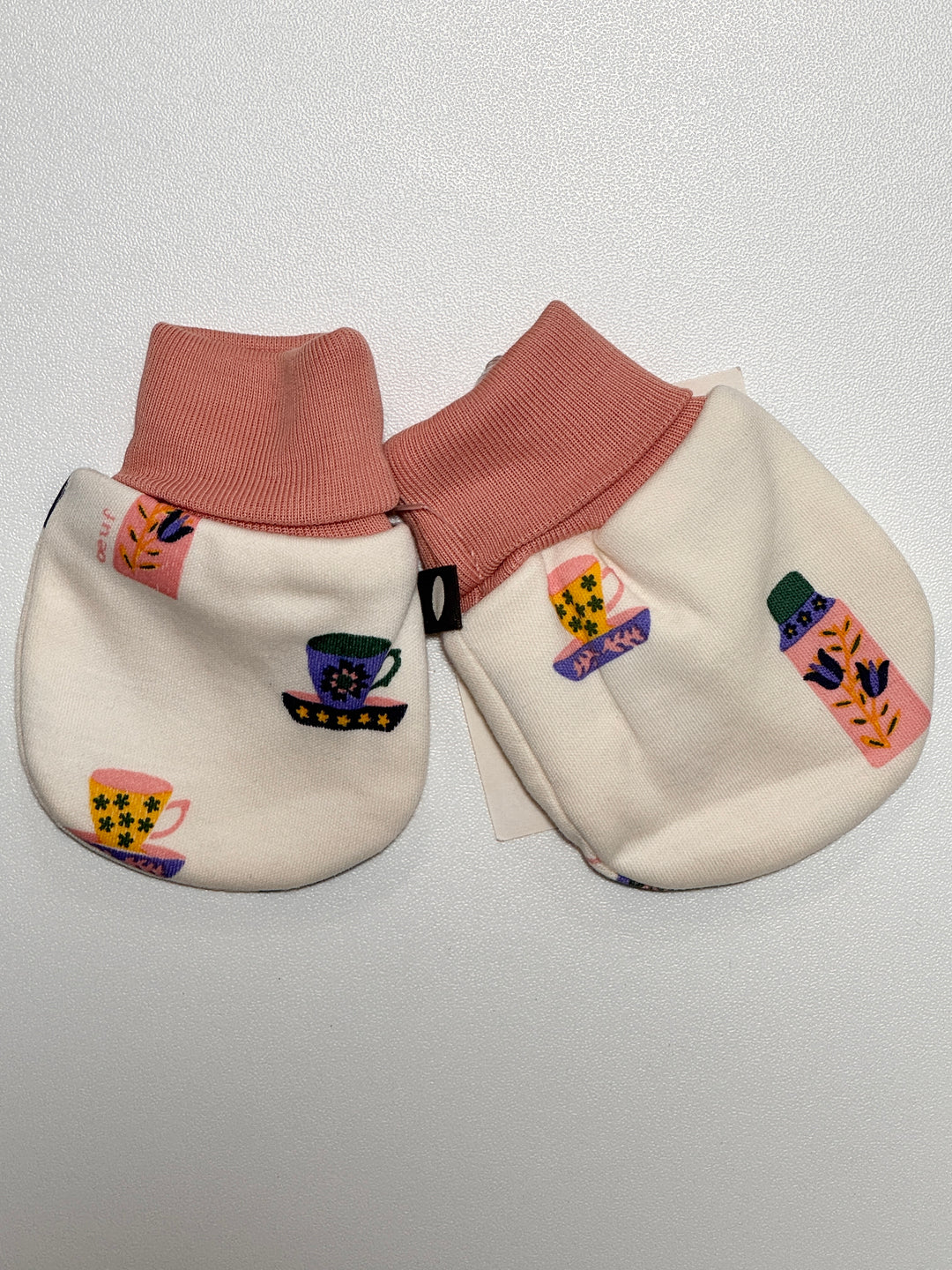 Oeuf NWT Mittens - 0/S