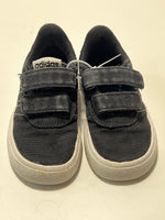 Load image into Gallery viewer, Adidas Shoes - 7

