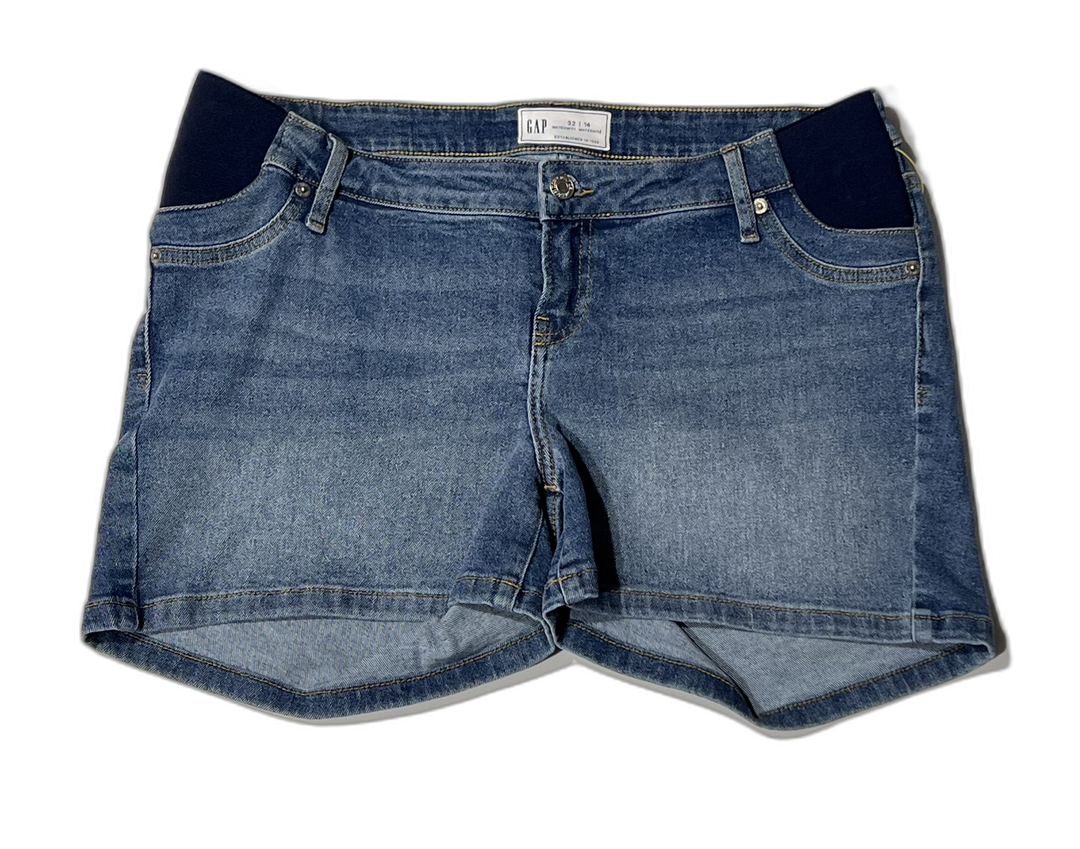 Gap Shorts - 32