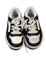 Load image into Gallery viewer, Puma Shoes - 11
