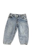 Load image into Gallery viewer, Zara Jeans - 2Y
