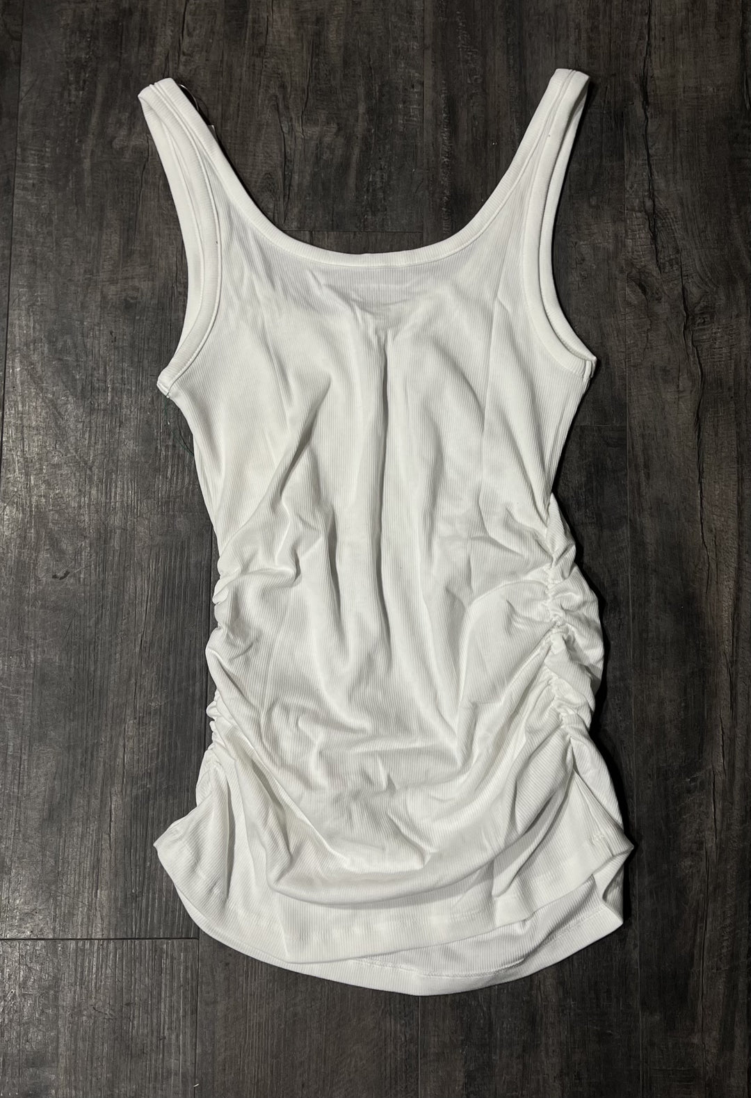 Old Navy NWT Tank Top - M