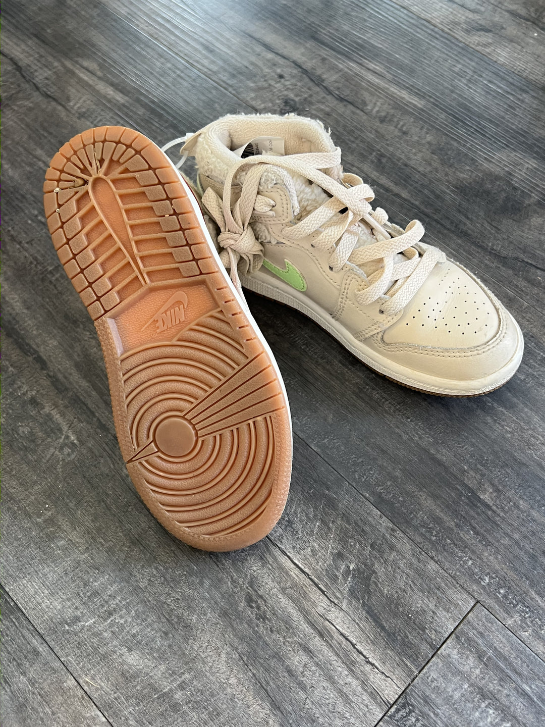 Nike HT Shoe - 11