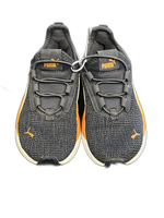 Load image into Gallery viewer, Puma Shoes - 11
