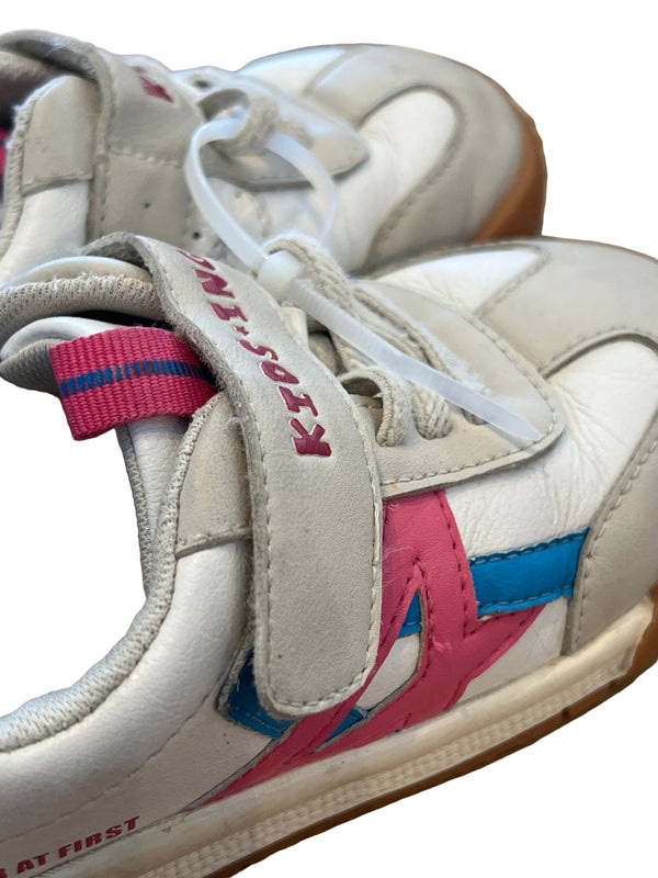 Kids Inc Shoes - 11
