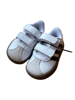 Load image into Gallery viewer, Adidas Shoe - 4K
