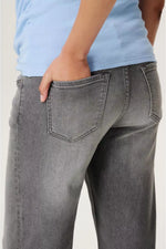 Load image into Gallery viewer, Wide Leg Lemi Jeans - Grey
