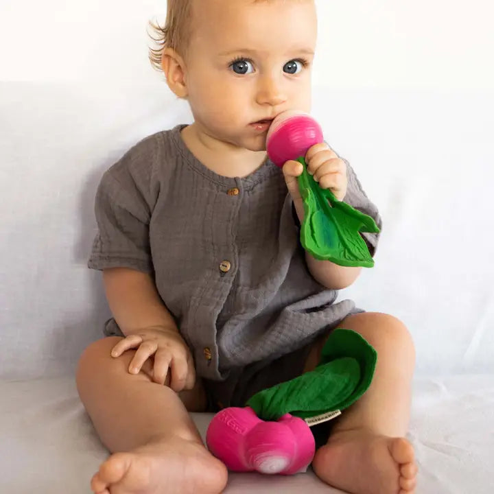Oli & Carol - Ramona The Radish Teether & Bath Toy