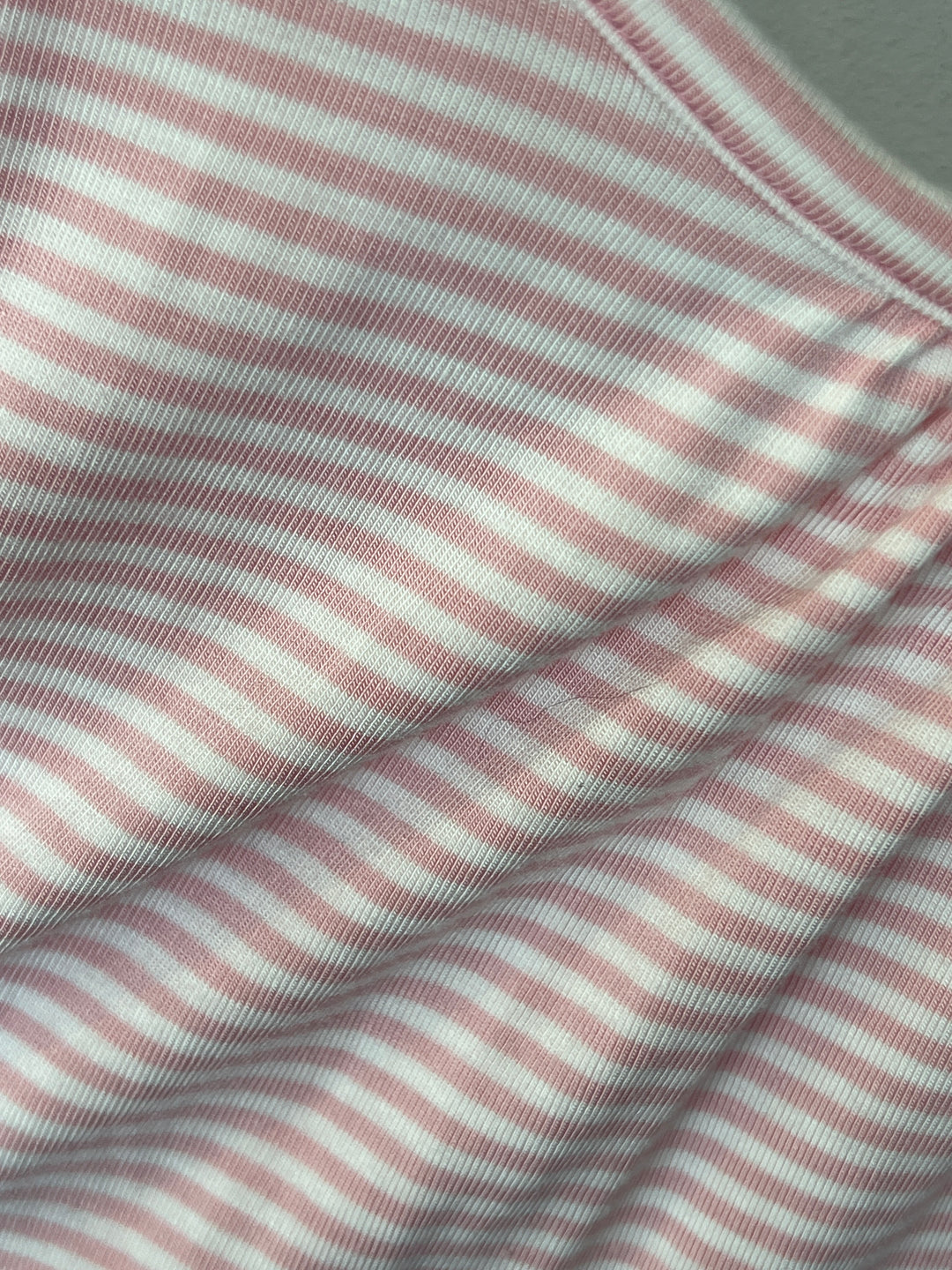 Old Navy Nursing Tank - S