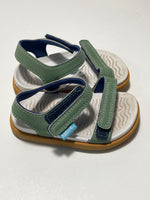 Load image into Gallery viewer, Native Sandals - 6
