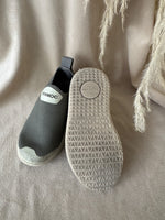 Load image into Gallery viewer, Minimoc Slipon Shoe - 6C
