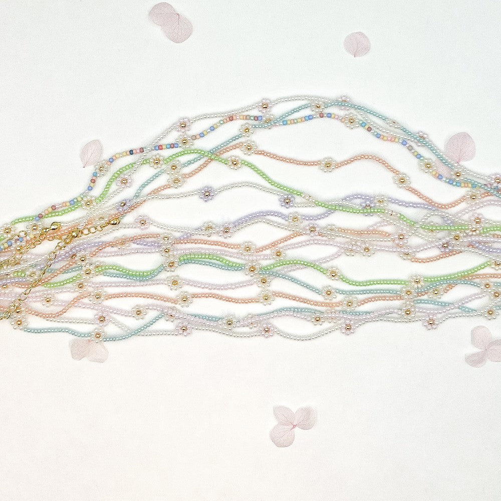 For.Avi Beaded Daisy Necklace