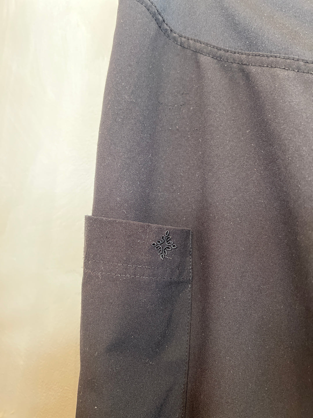 Med Couture Scrub Jogger - S