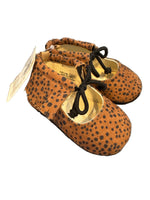 Load image into Gallery viewer, Gap Ballet Flat - NWT - 3-6M
