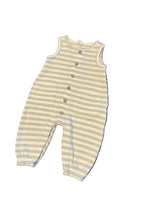 Load image into Gallery viewer, Quincy Mae Romper - 0-3M
