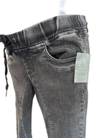 Load image into Gallery viewer, Bae Maternity Jean - XS
