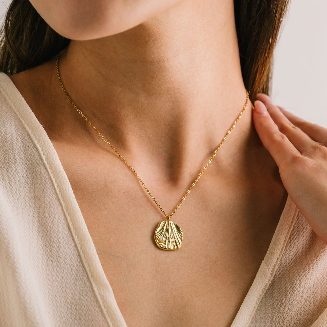 Cove Pearl Necklace