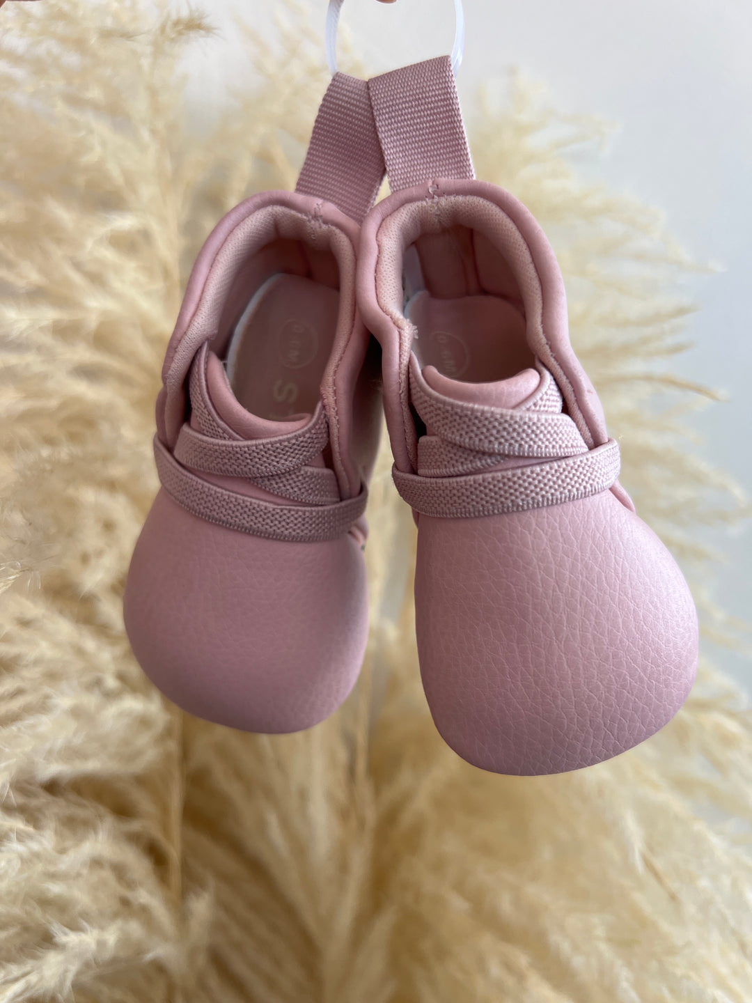 Stonz Shoes - 1