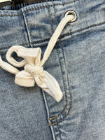 Load image into Gallery viewer, Ripe Jeans - M

