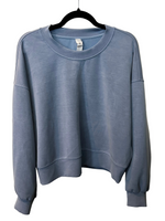 Load image into Gallery viewer, Lululemon CN Top - 8
