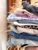 Load image into Gallery viewer, Mini Bundle for Lindsey 18-24m
