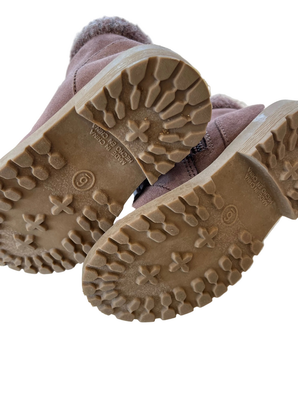 Old Navy Boots - 6