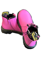 Load image into Gallery viewer, Dr. Martens NWT Boots - 13
