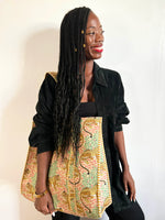 Load image into Gallery viewer, Moms Weekend Tote
