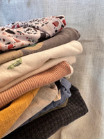 Load image into Gallery viewer, 3-6M Boys Curated Summer Bundle
