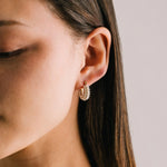 Load image into Gallery viewer, Perla Earrings - Gold
