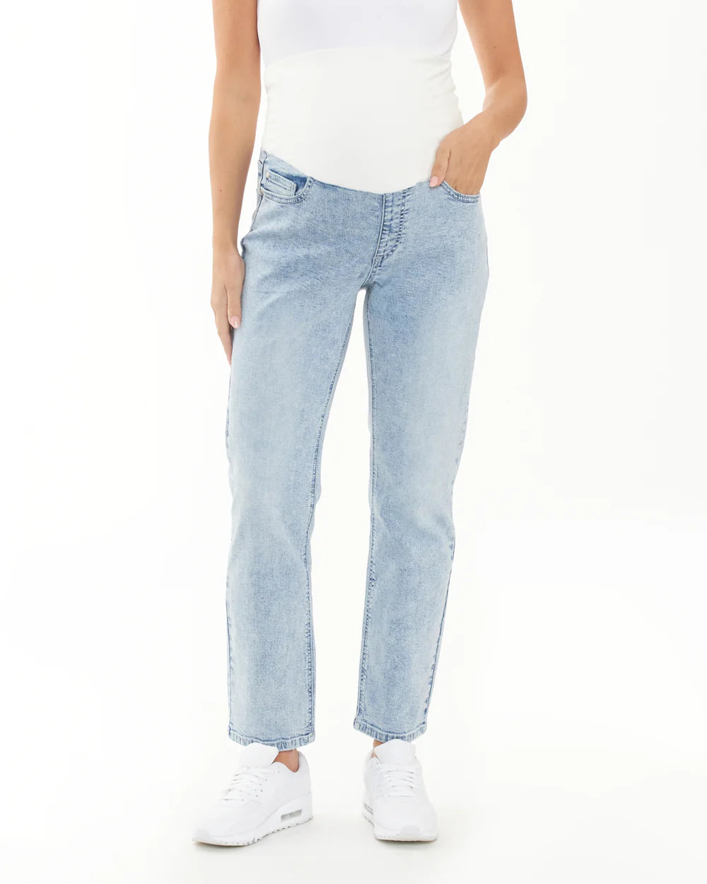 Nova Over Bump Crop Jean - Blue Haze