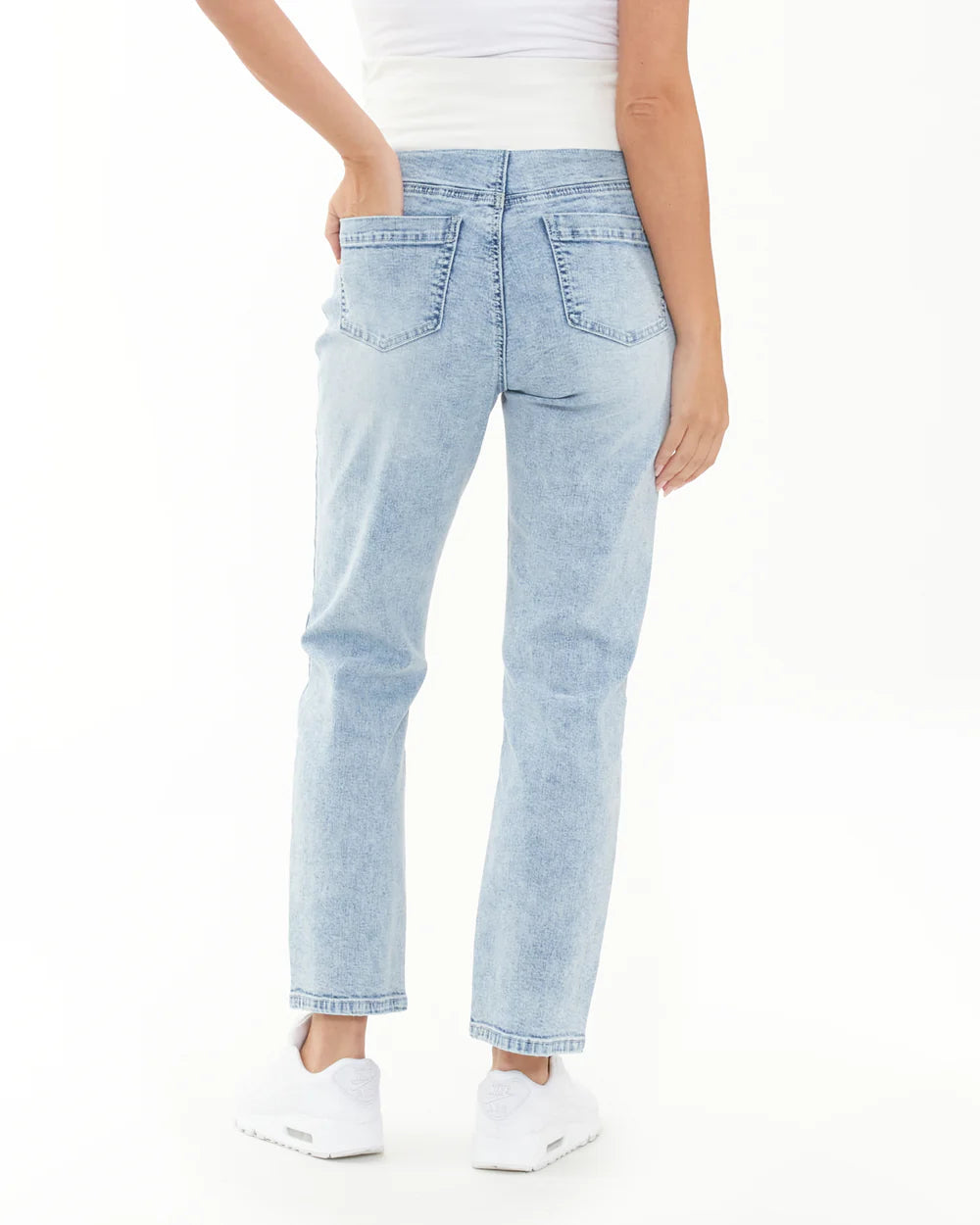 Nova Over Bump Crop Jean - Blue Haze