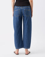 Load image into Gallery viewer, Ripe – Lex Barrel Leg Jean - Dark Wash
