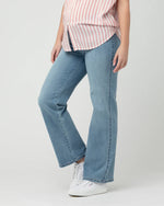 Load image into Gallery viewer, Kyle Wide Leg Jean - Light Blue

