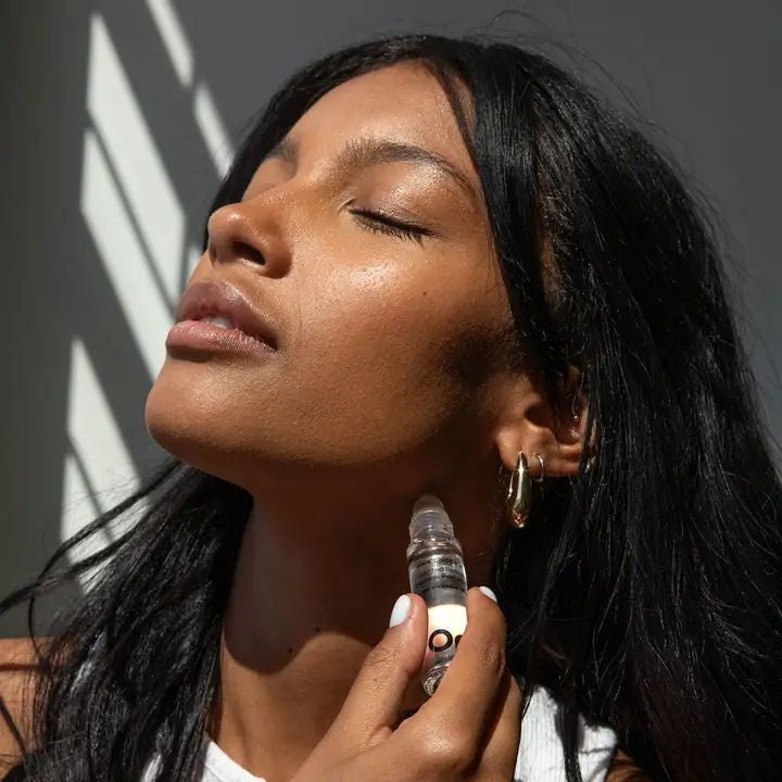 om organics - Pink Coconut Scented Roll On