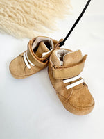 Load image into Gallery viewer, Aston Shoe - 0-6M
